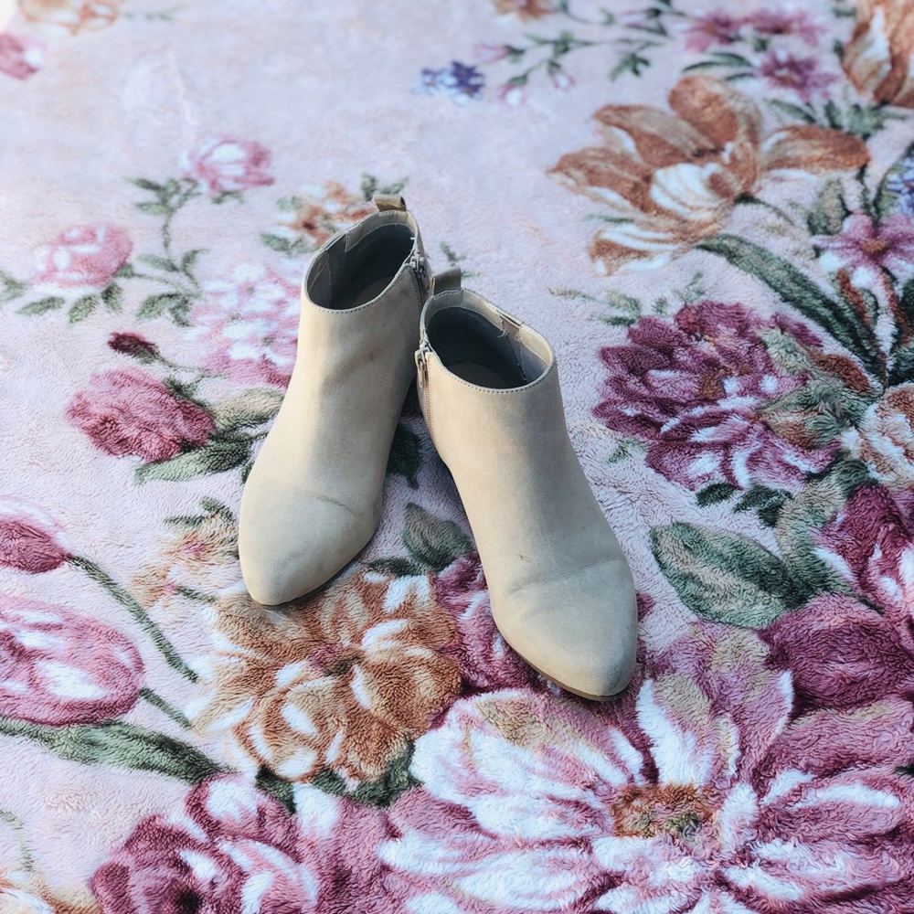 Old Navy ankle boots